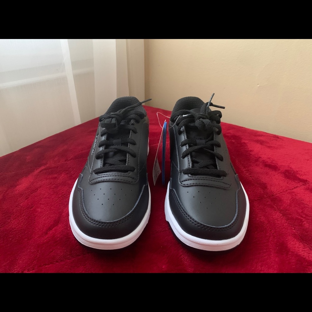 Women’s Reebok - Picture 4 of 6